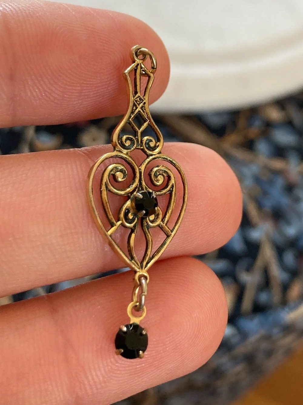 Vintage Victorian Revival Gold-Plated Garnet Glass Stones Lavaliere Pendant